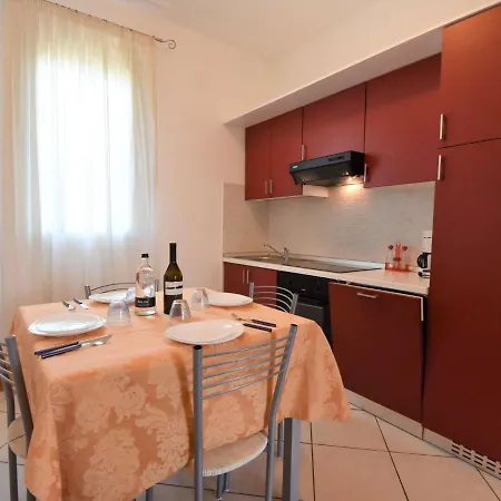 Locazione Turistica Airone Bianco Village-4 *